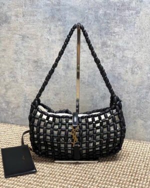 Saint Laurent Le 5 à 7