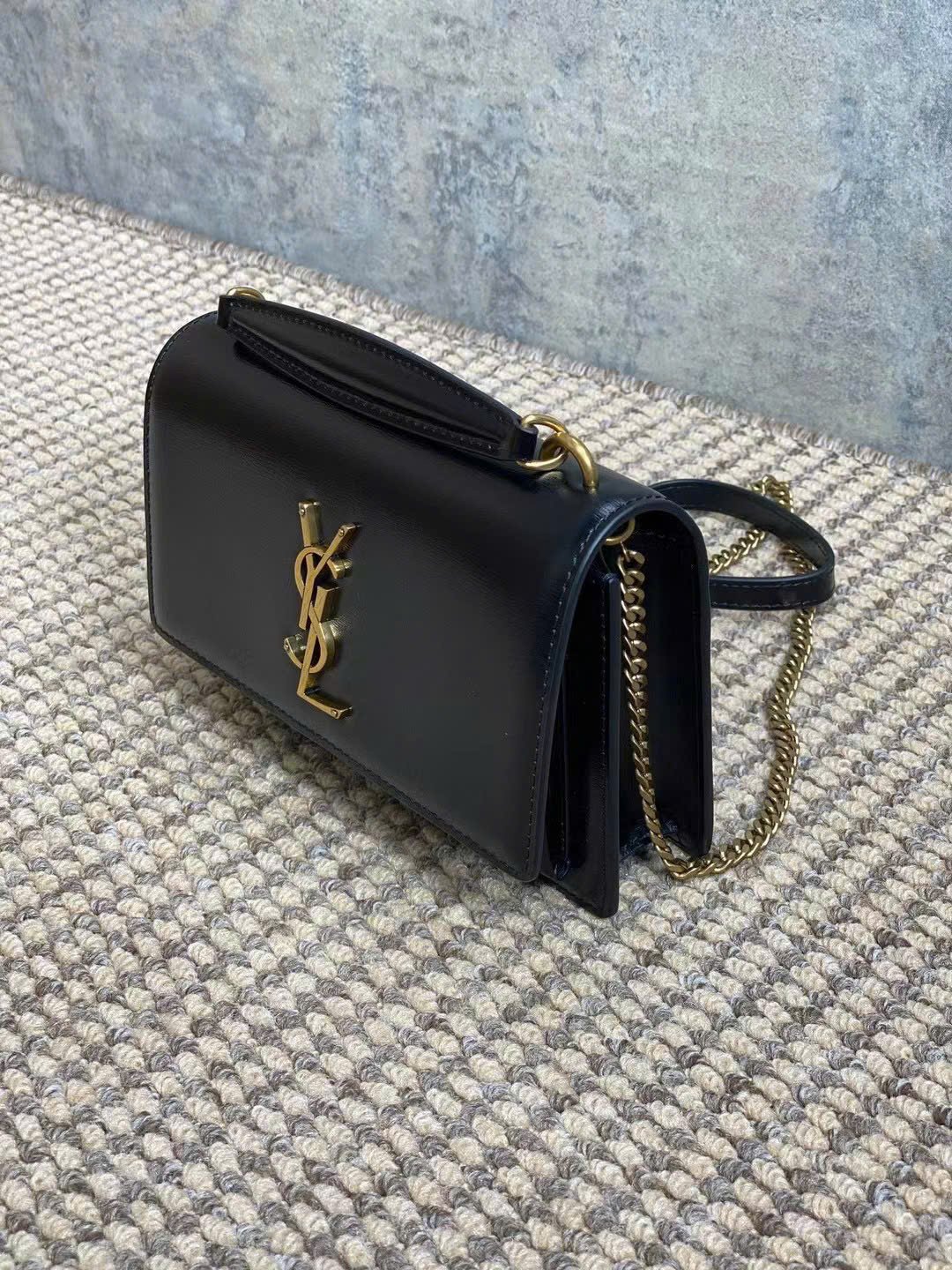 Saint Laurent Sunset Shoulder Bag - Image 7