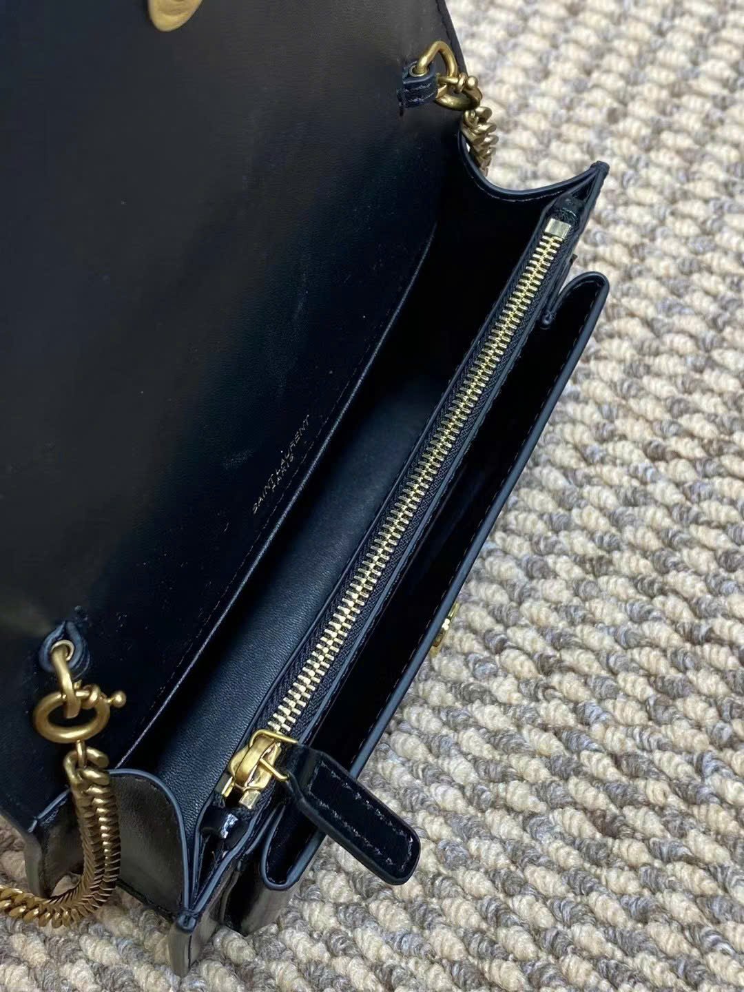Saint Laurent Sunset Shoulder Bag - Image 8