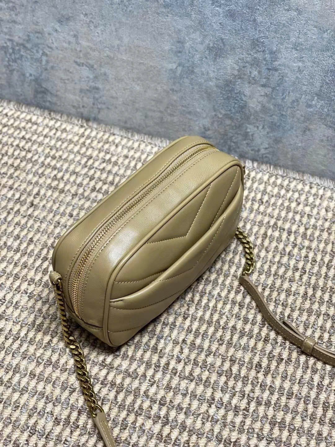Saint Laurent Monogram Loulou Camera Bag - Image 3