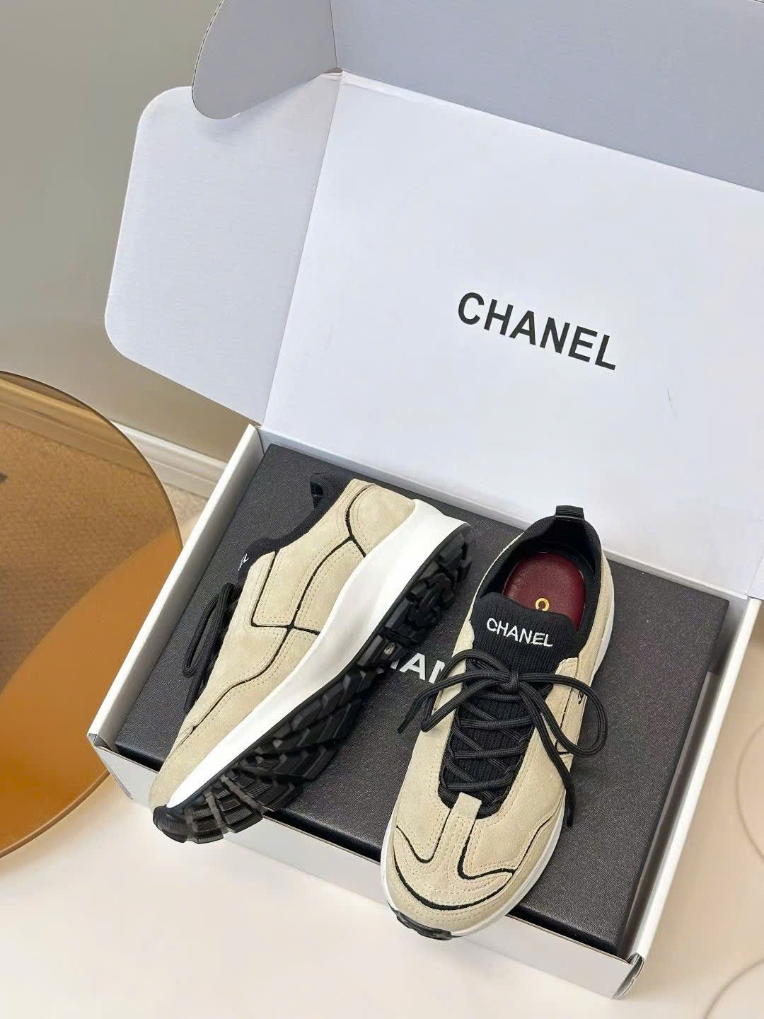 Chanel CC Logo Trainer Sneaker - Image 3