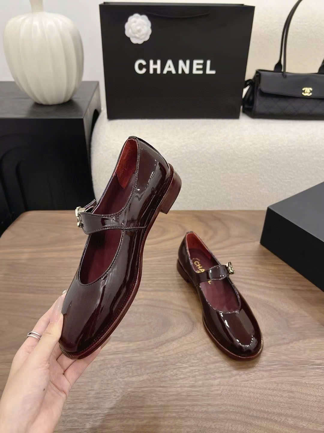 Chanel Patent Mary Jane Shoes - Image 7