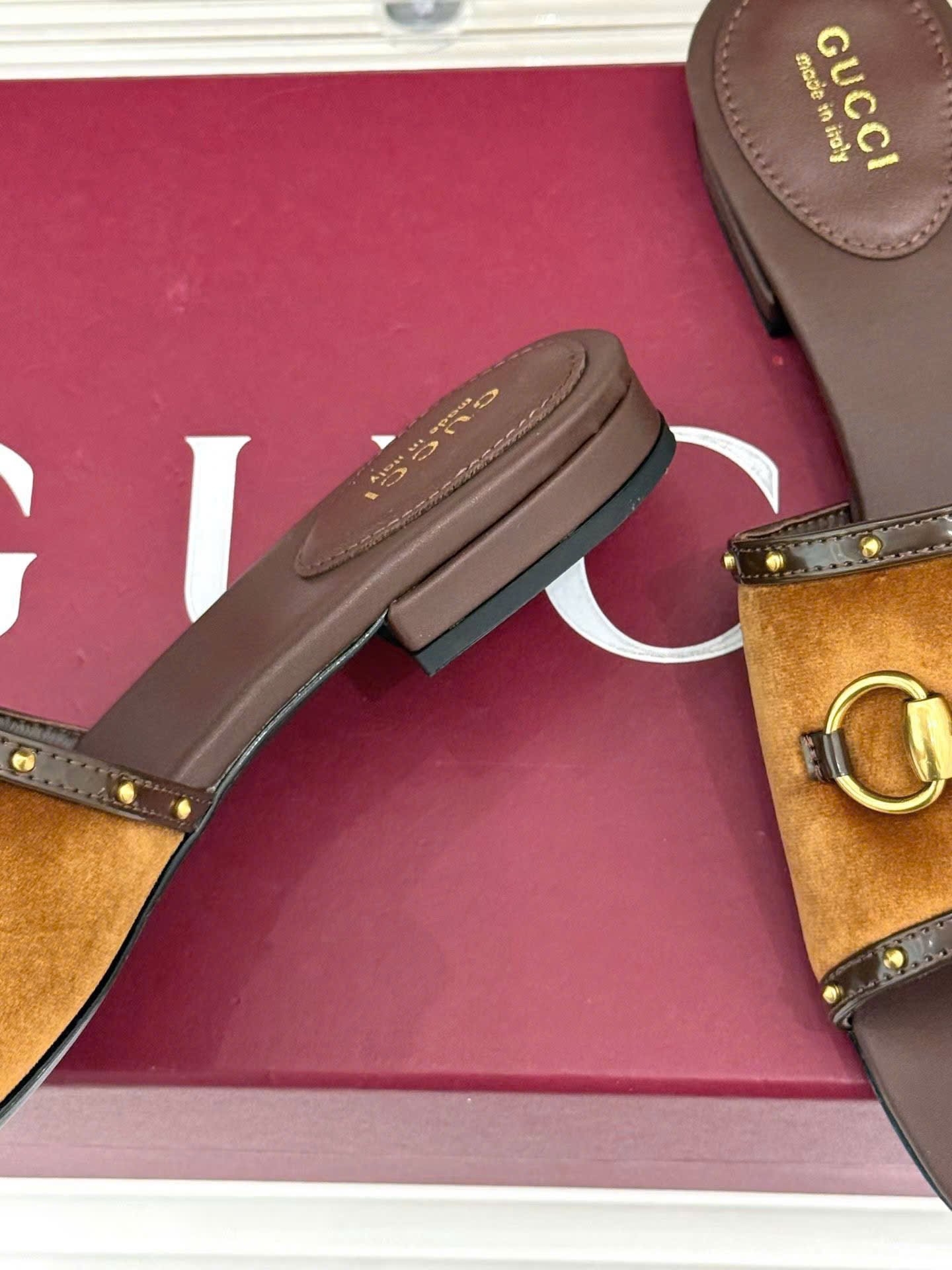 Gucci Horsebit Slide Sandal - Image 4