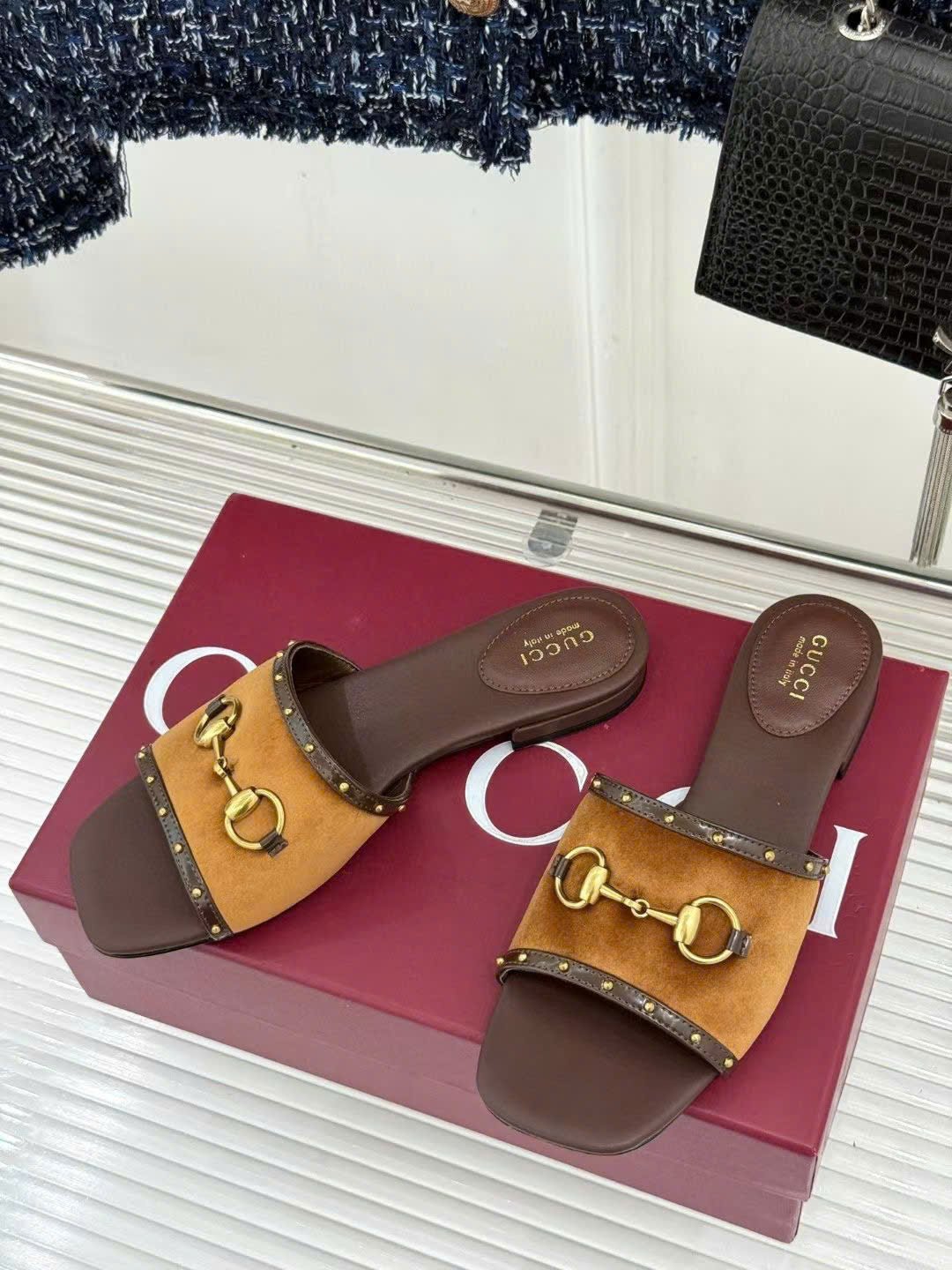 Gucci Horsebit Slide Sandal - Image 9