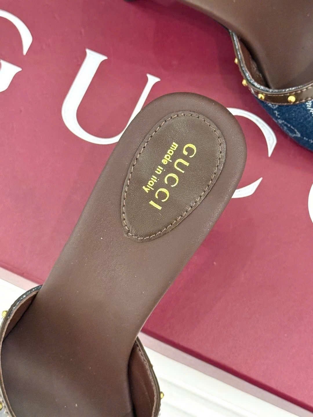 Gucci Women's Horsebit Mid-Heel Sandal - Image 6