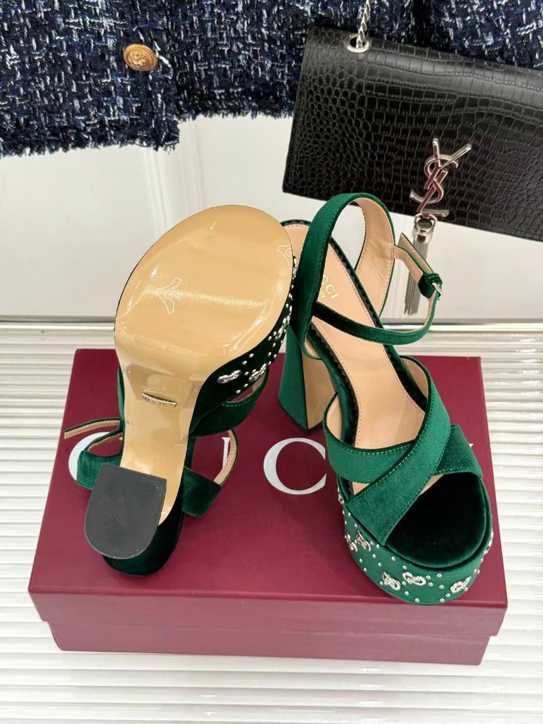 Gucci Sandal with Interlocking G Studs - Image 2