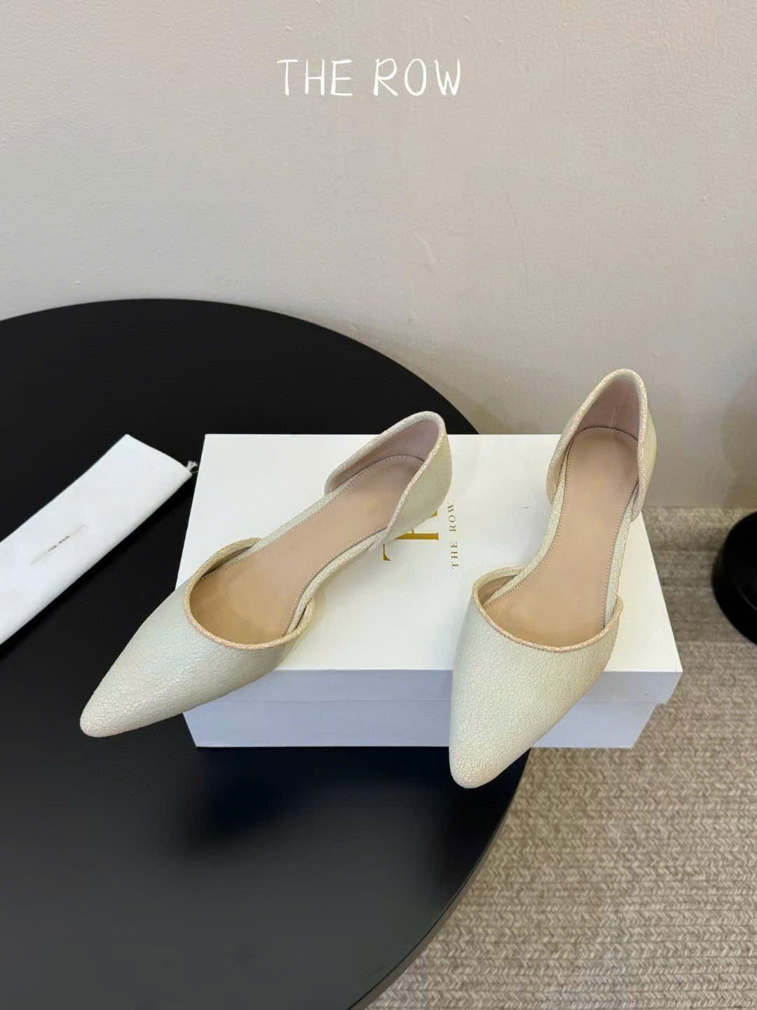 The Row Pointed Toe Pumps - Image 5