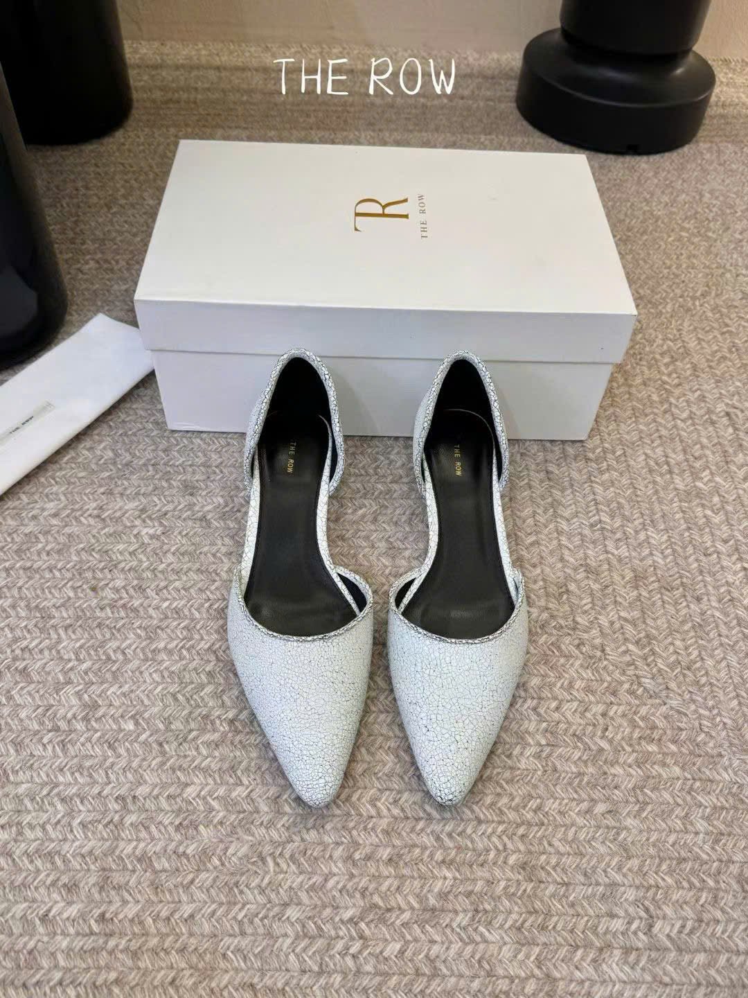 The Row Pointed Toe Pumps