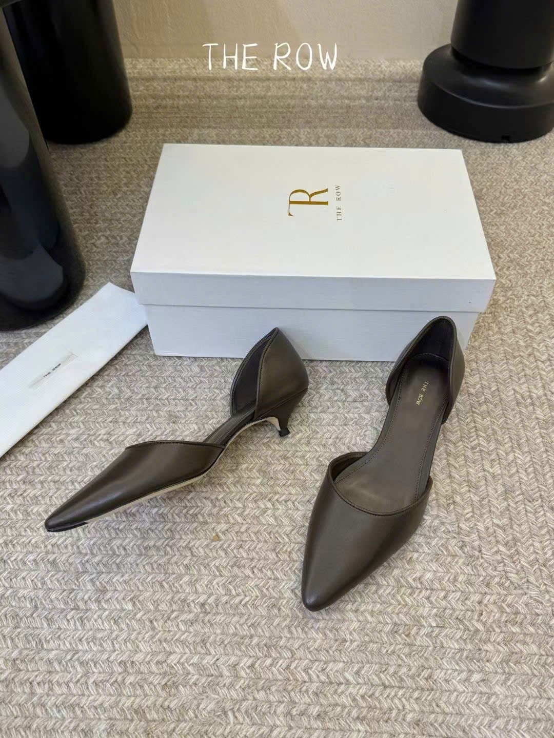 The Row Pointed Toe Pumps - Image 3