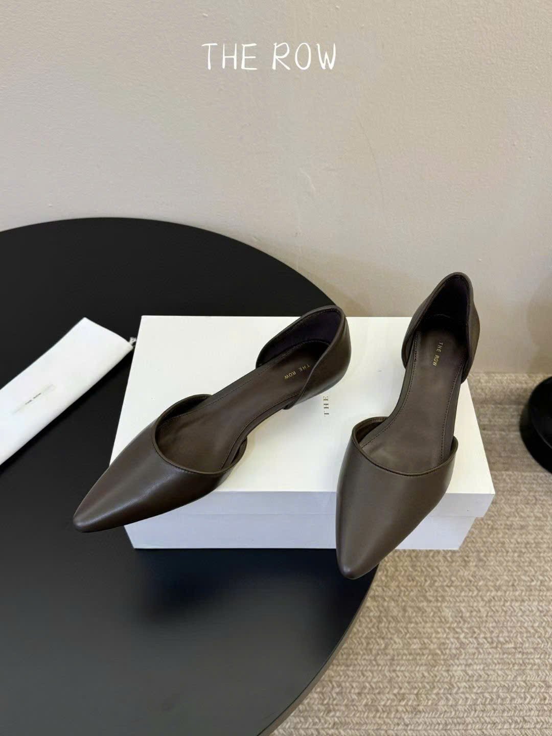 The Row Pointed Toe Pumps - Image 5