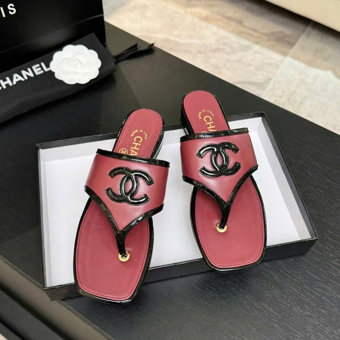 Chanel Coco Thong Flat Sandal - Image 6