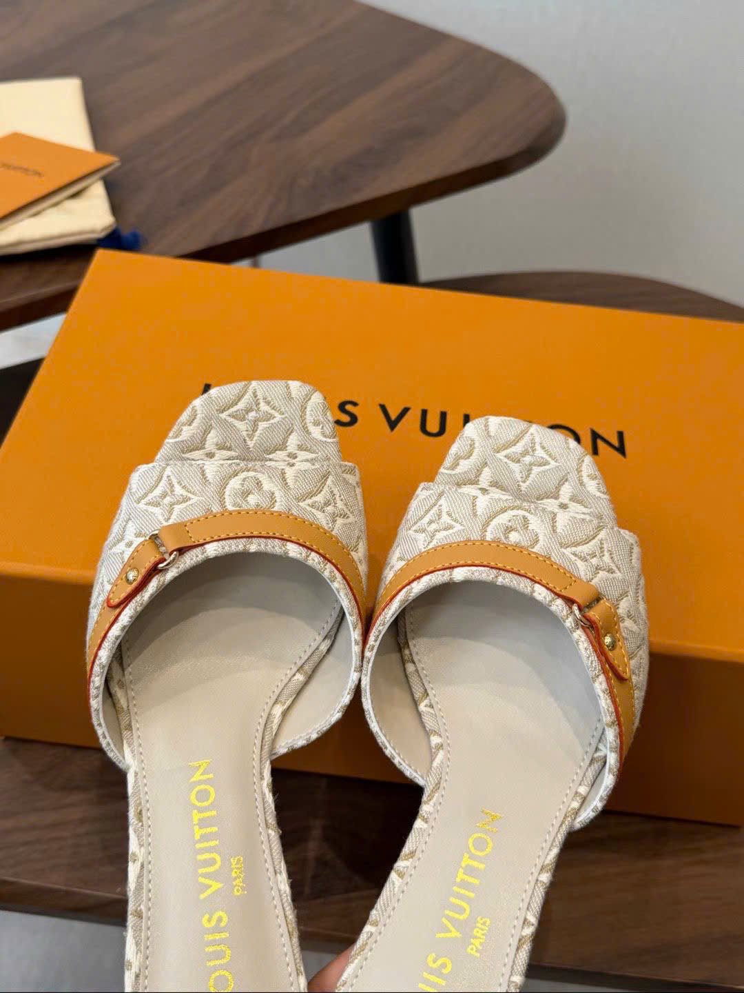 Louis Vuitton 6AM Mule 5cm - Image 5