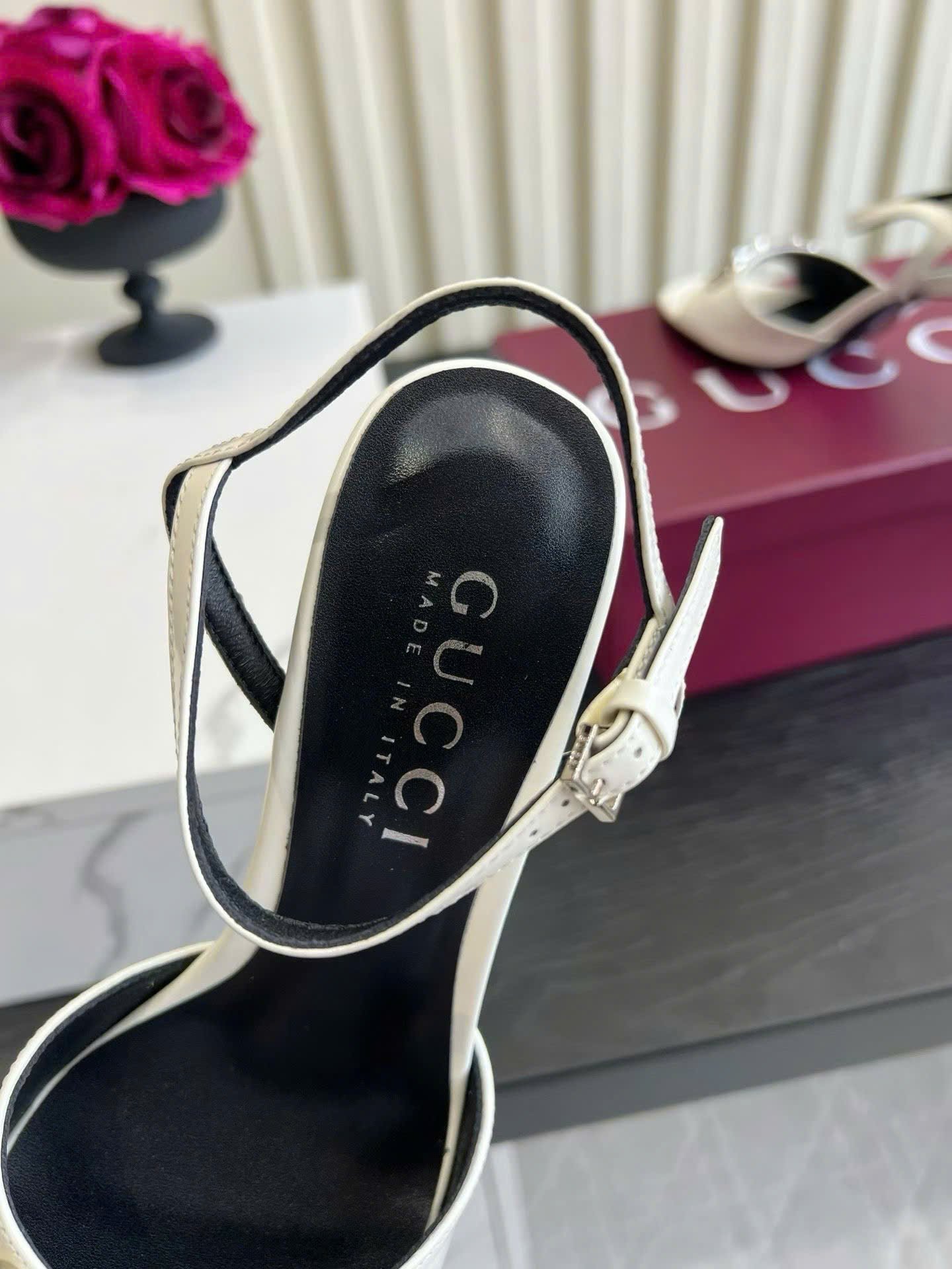 Gucci Horsebit Heeled Sandal 7cm - Image 3