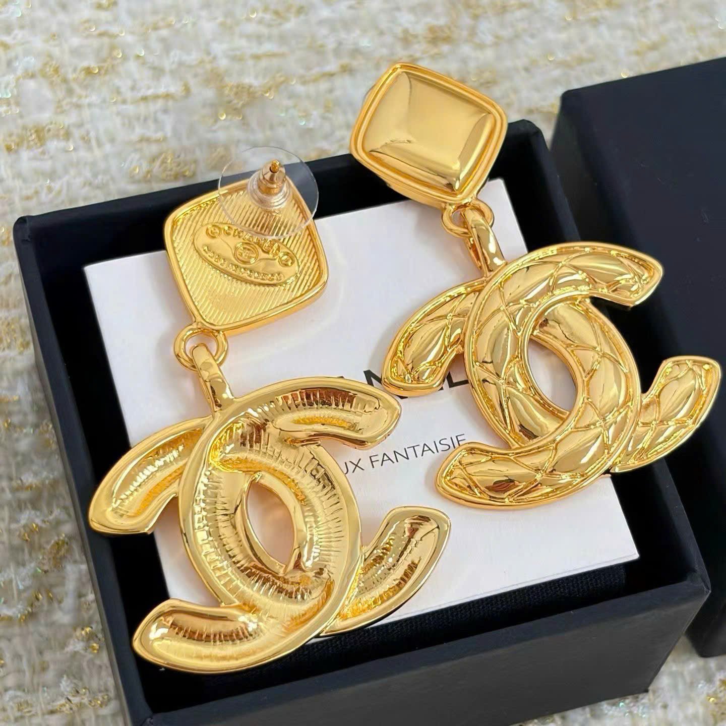Chanel Coco Earrings New Collections - Image 7