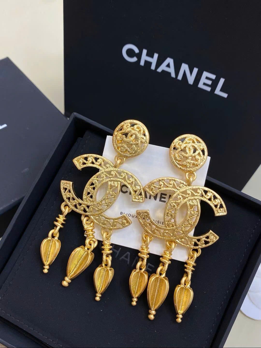 Chanel Coco Earrings New Collections - Image 6