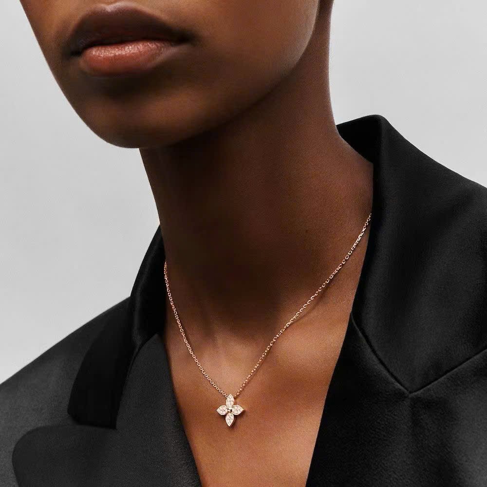 Louis Vuitton Monogram Necklace New Collections - Image 10