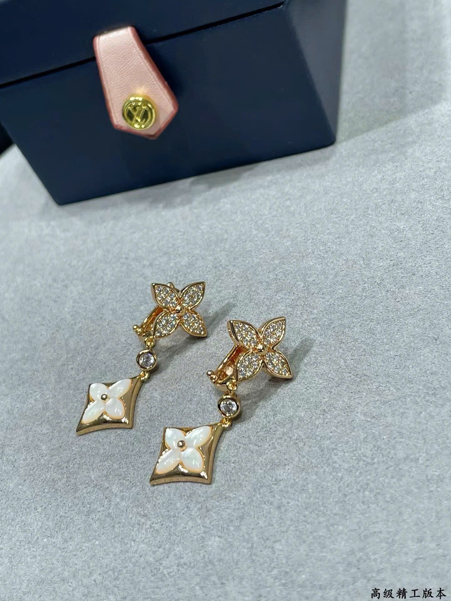 Louis Vuitton Monogram Earring New Collections - Image 5