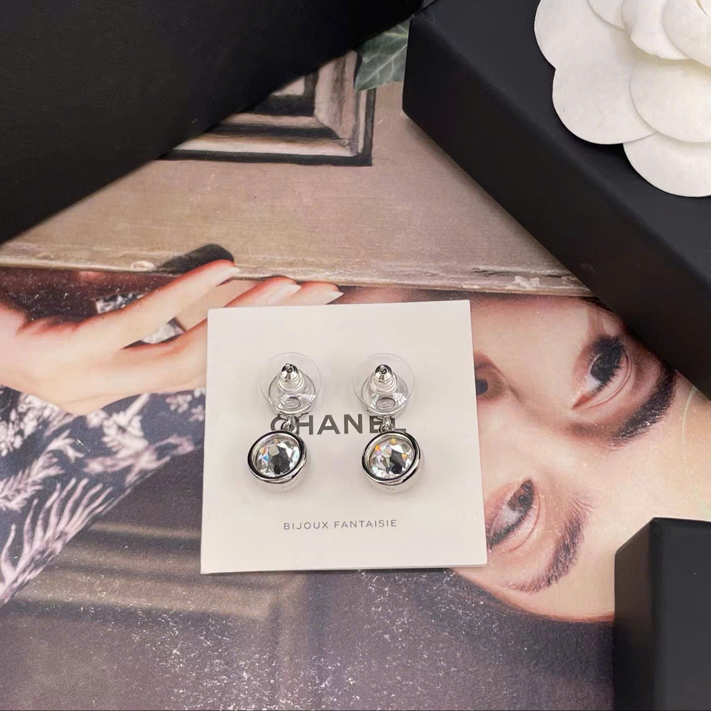Chanel Coco Earrings New Collections - Image 4