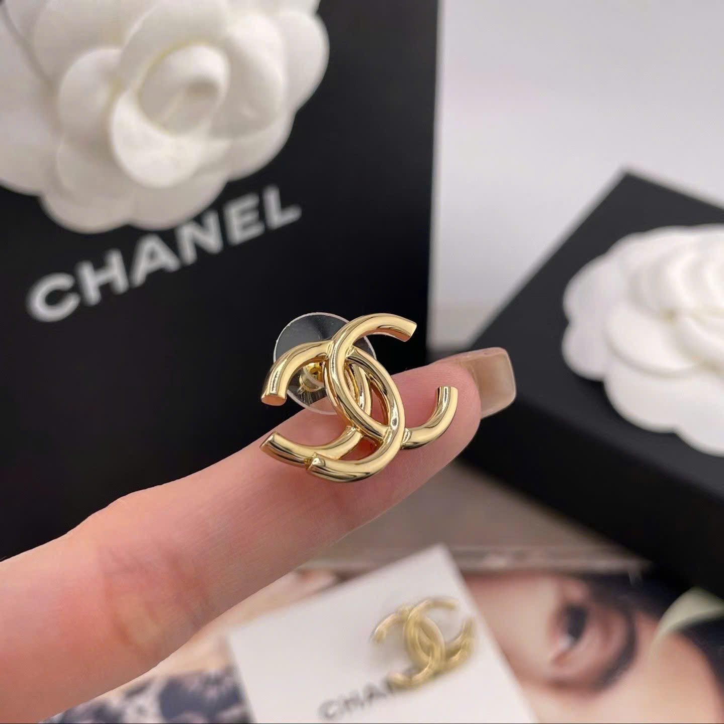Chanel Coco Earrings New Collections - Image 3