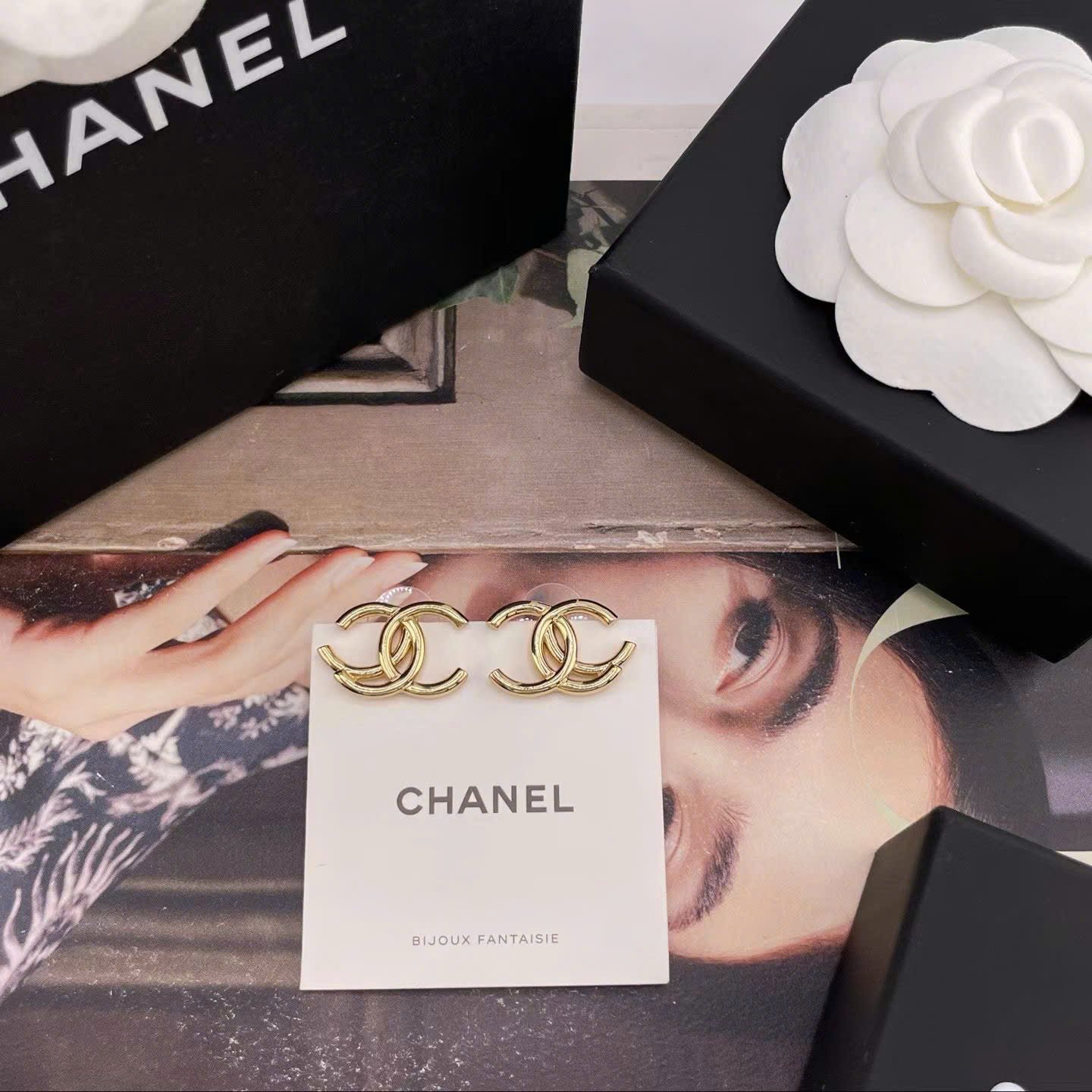 Chanel Coco Earrings New Collections - Image 7