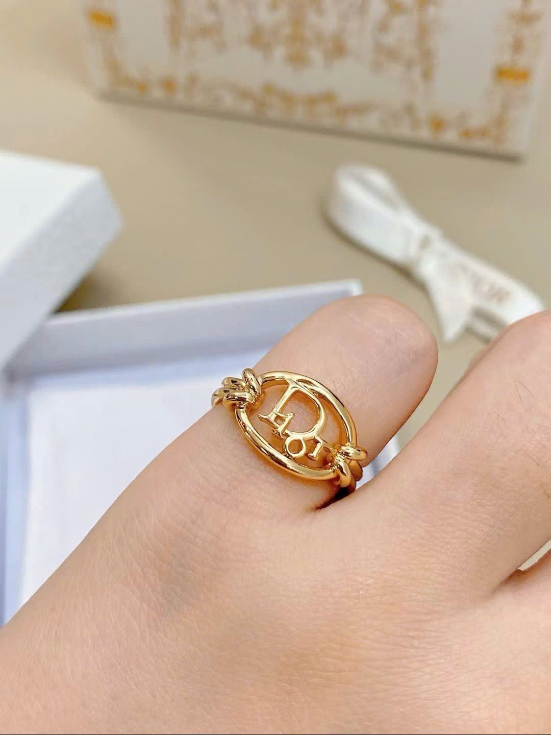 Dior Rings New Collections - Image 2