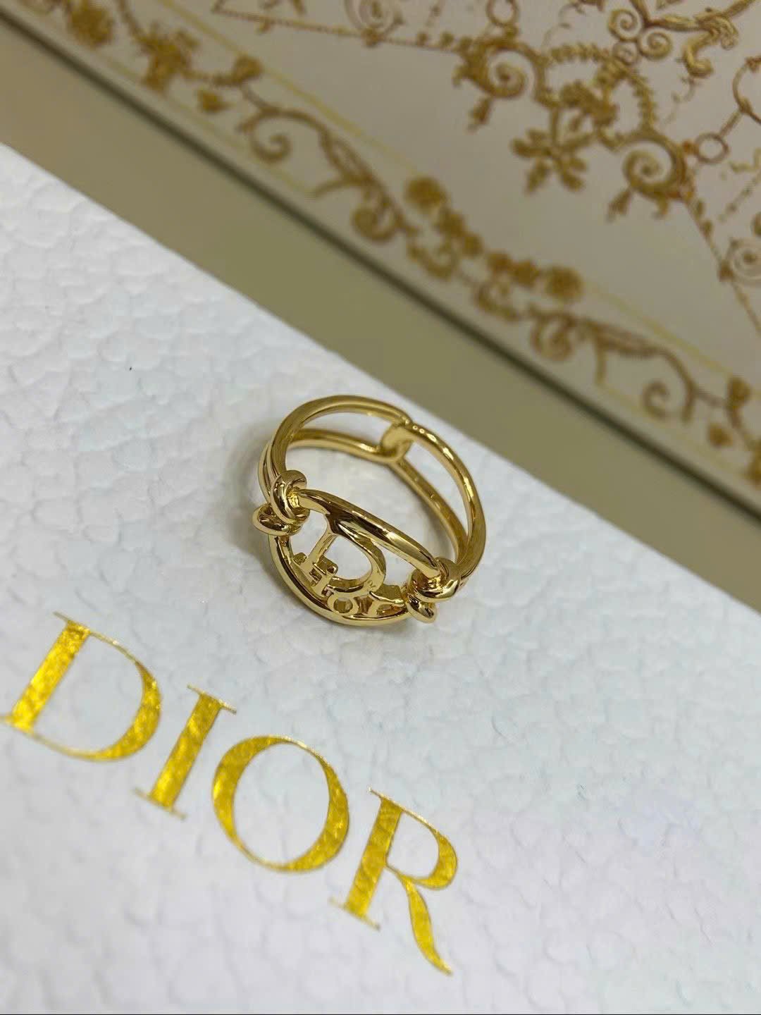 Dior Rings New Collections