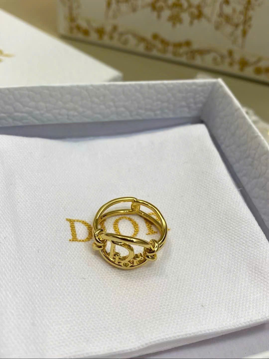 Dior Rings New Collections - Image 6